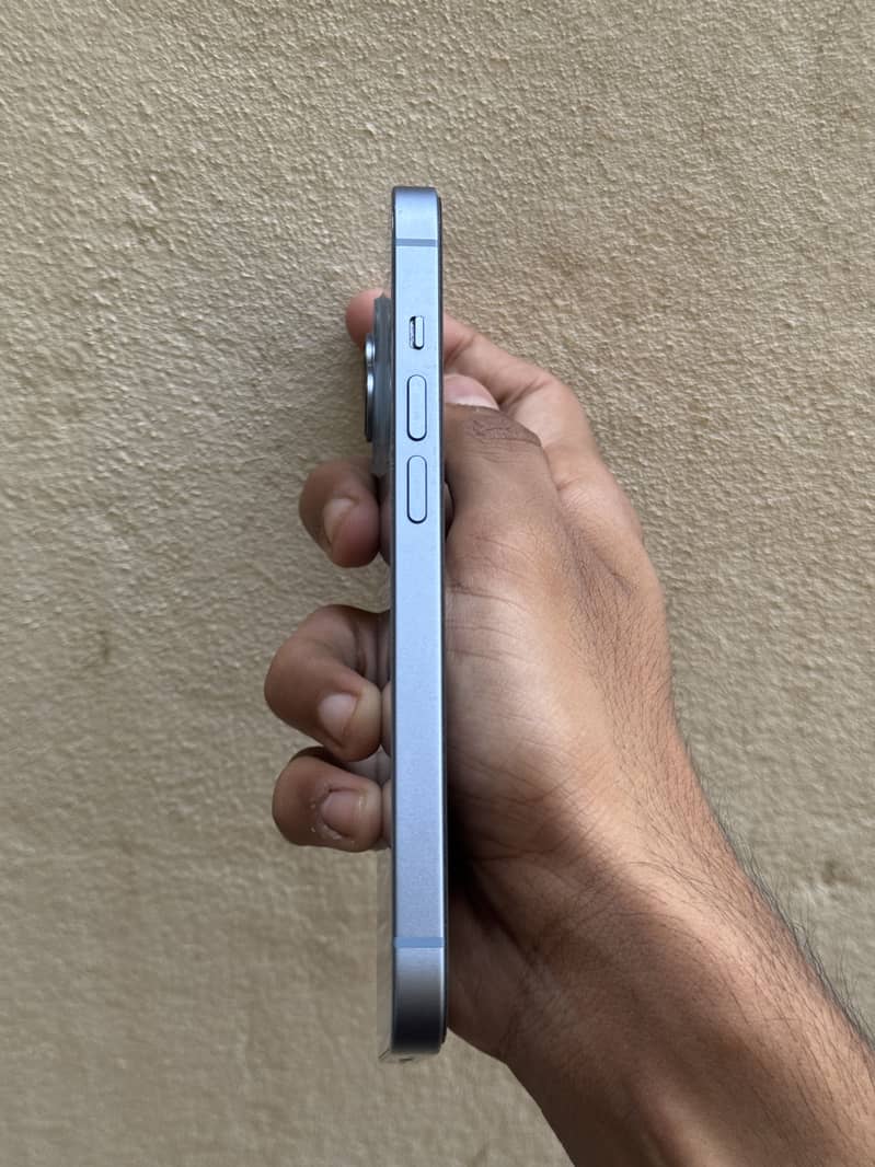 Apple iPhone 14 0