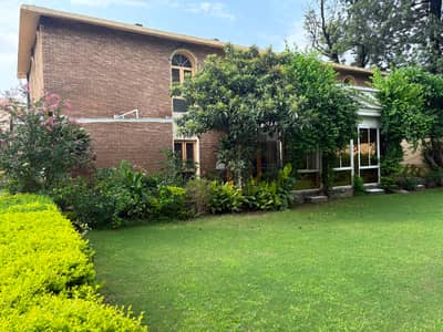 F-7, ISLAMABAD 1,000 Sq. Yds. House Available for Rent Prime Location F-7, Islamabad