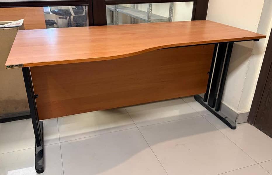 Interwood Executive Table 4