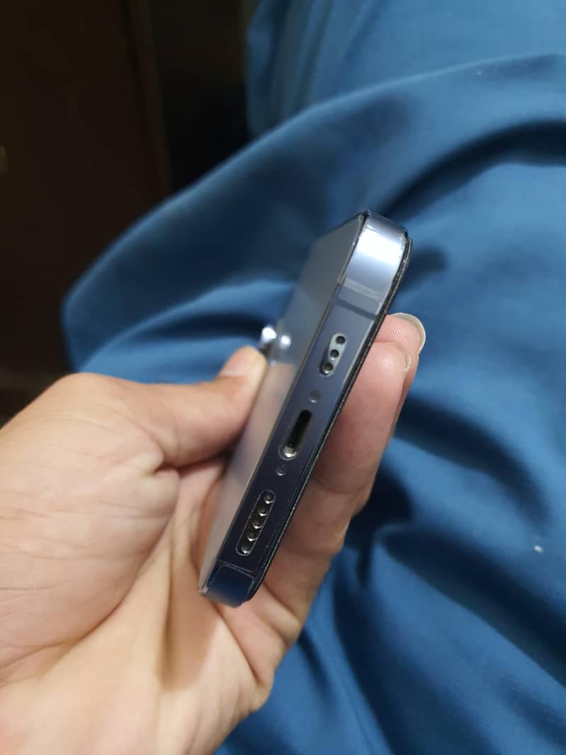 Apple iPhone 13 Pro 3