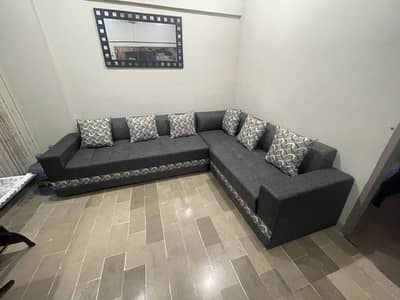 Corner Sofa set for sale !
