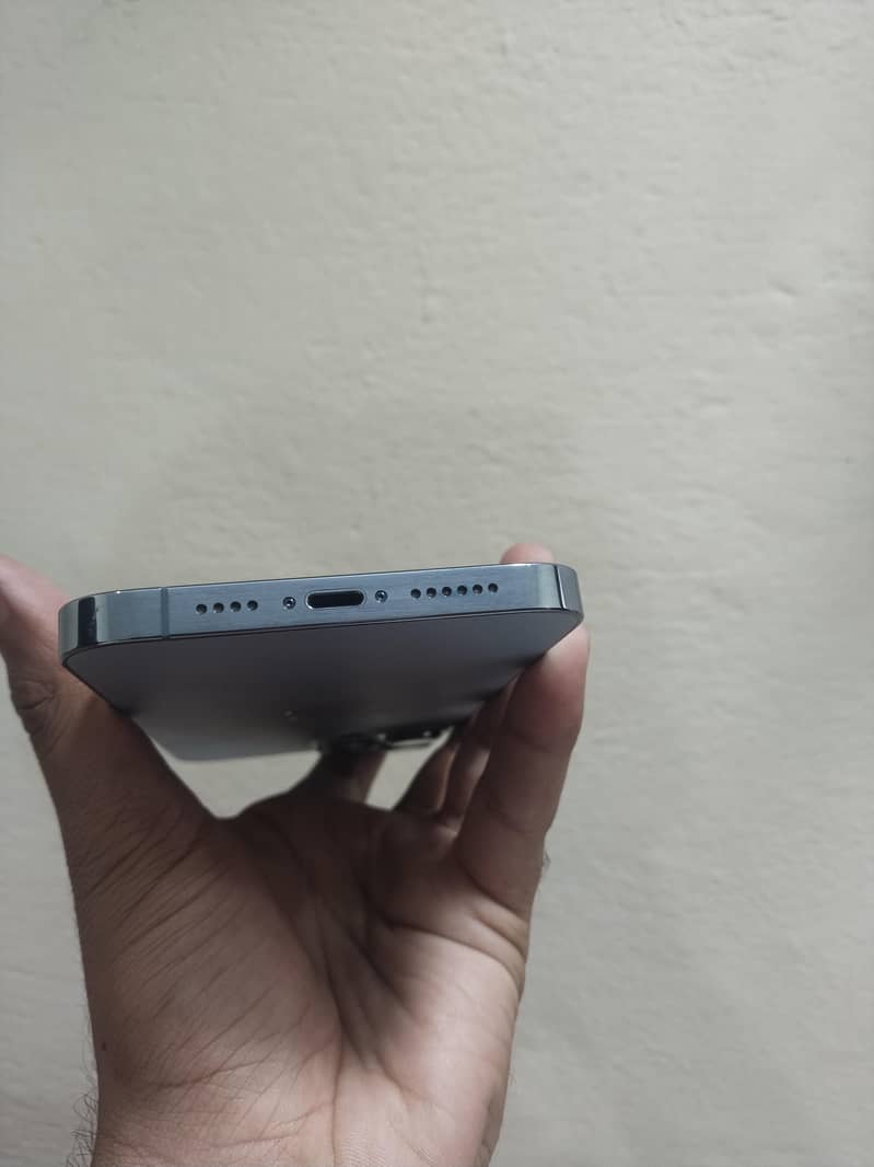 Apple iPhone 13 Pro Max 3