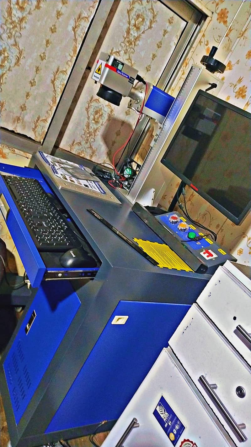 Fiber Lazer marking machine 1