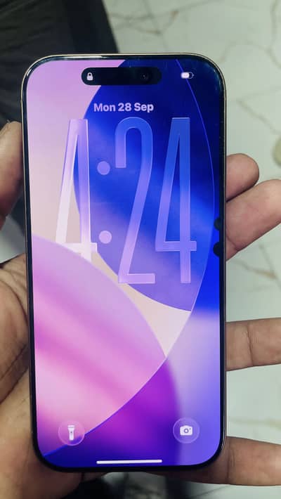 Apple iPhone 16 Pro