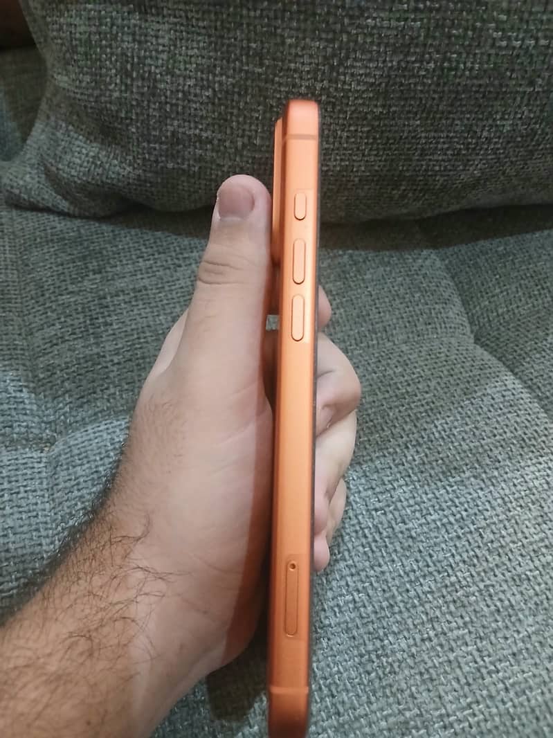 Apple iPhone 17 Pro Max 5
