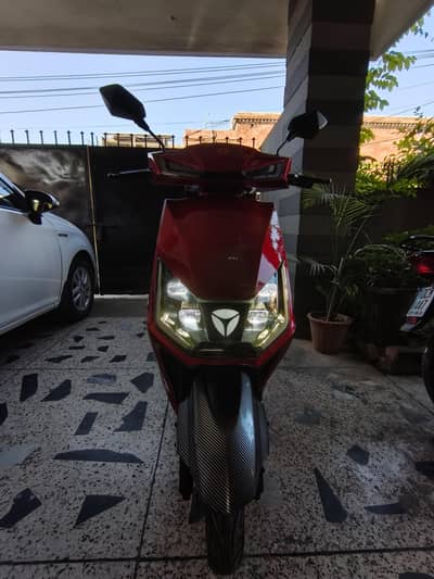 Yadea t5