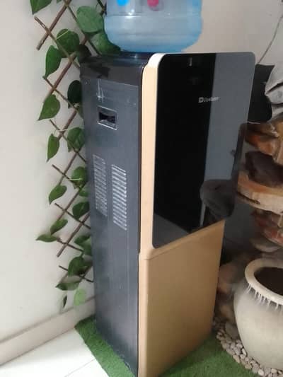 Dawlence Water Dispenser