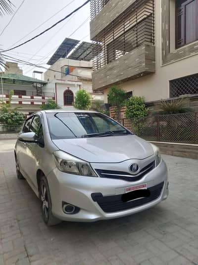 Toyota vitz FL 2012/2015 in good condition