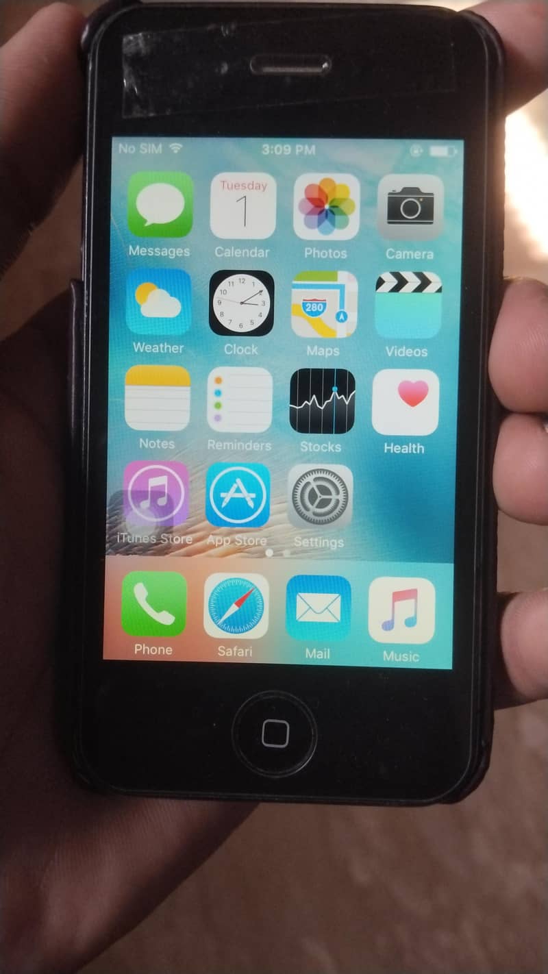 Apple iPhone 4s 4