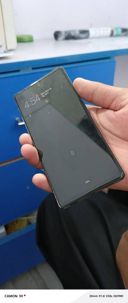 Google Pixel 6a 5