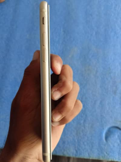 Apple iPhone SE 2020