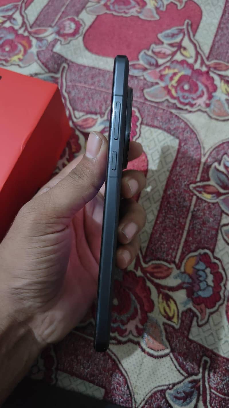 One Plus 13 3