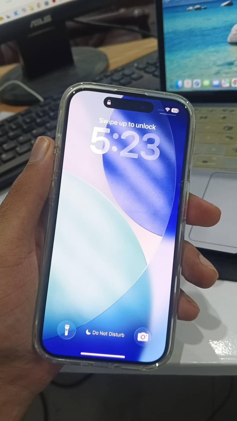 Apple iPhone 15 Pro 9