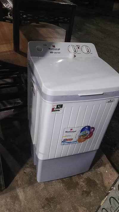 washing machine in new condition only 1 month used