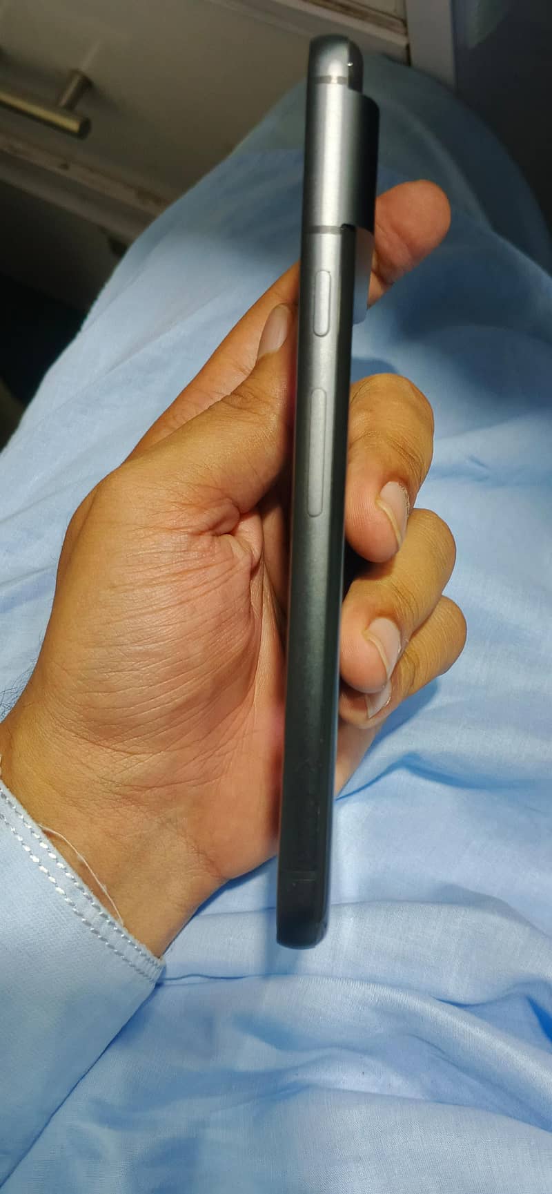 Google Pixel 8 2