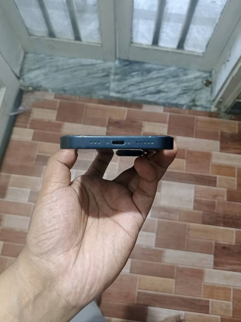 iPhone 14 1