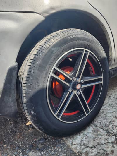 Honda civic 1998 Rim tyer for sale