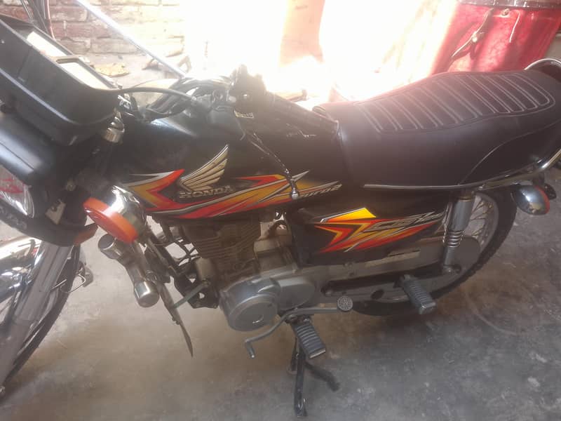 CG125 1
