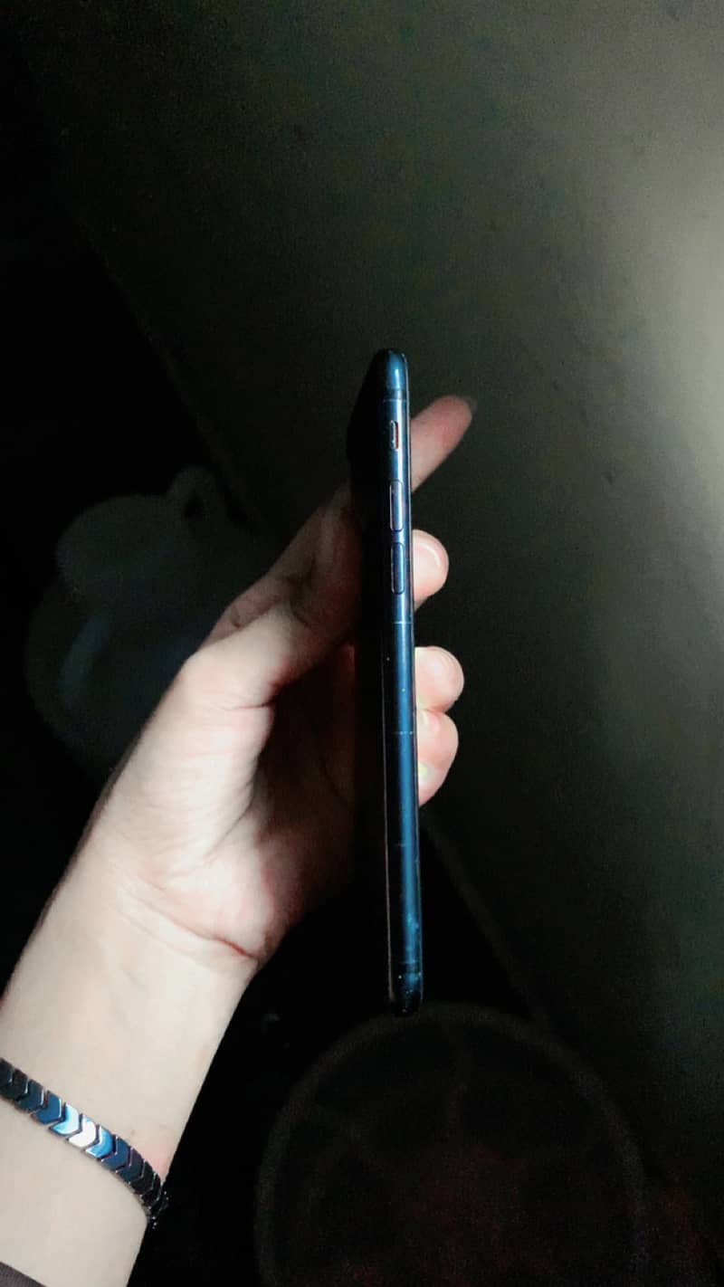 Apple iPhone 7 6