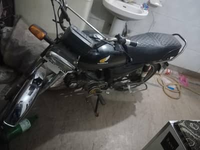 Rode Prince 70.2017 .     Phone. 0324149267  Only watsup