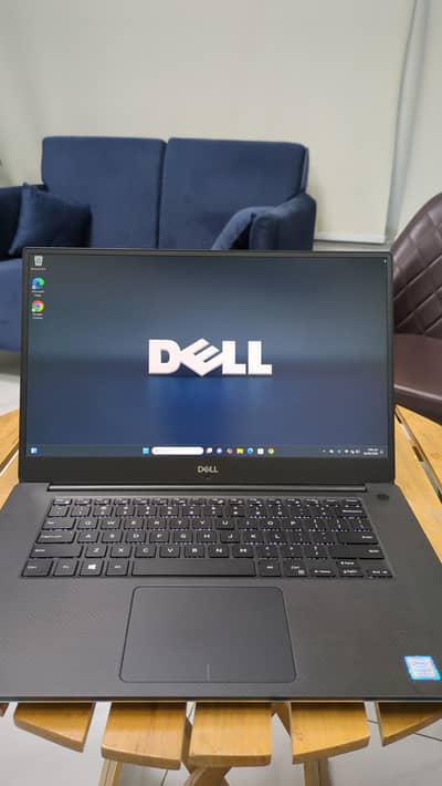 Dell Precision 5530 | Core i5(H) 2.50GHz | 8th GEN | 16GB | 256Gb