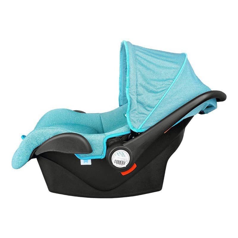 Tinnies carry cot 1
