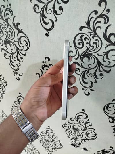 I phone xr convert I phone 17 pro