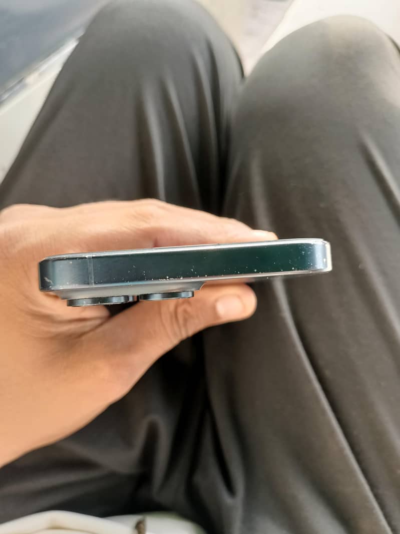 iphone 15 pro Max 256 2