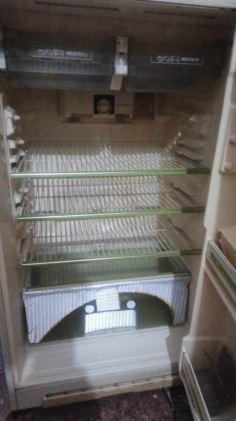 Fridge 4