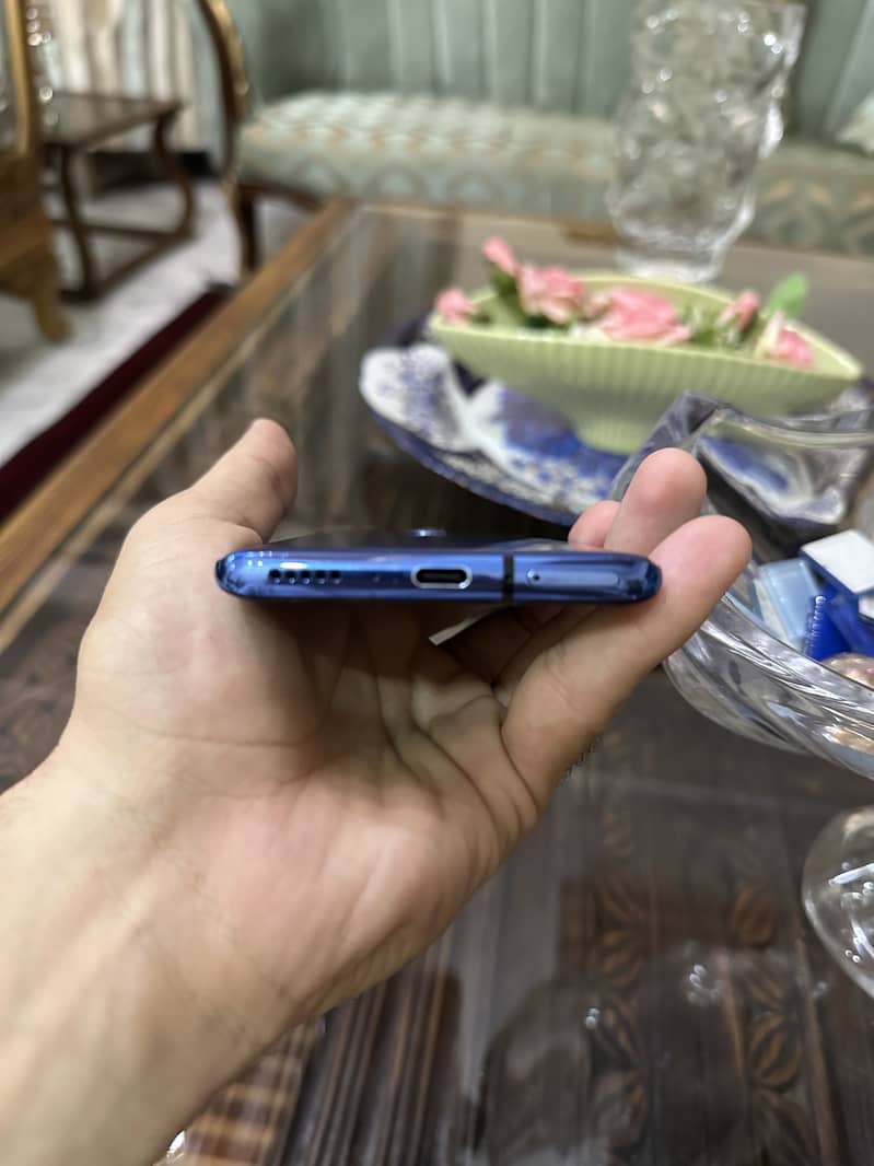 One Plus 7 Pro 3