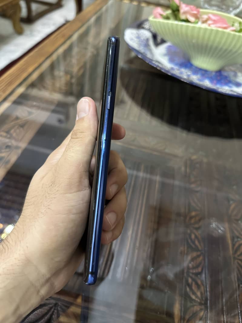 One Plus 7 Pro 5