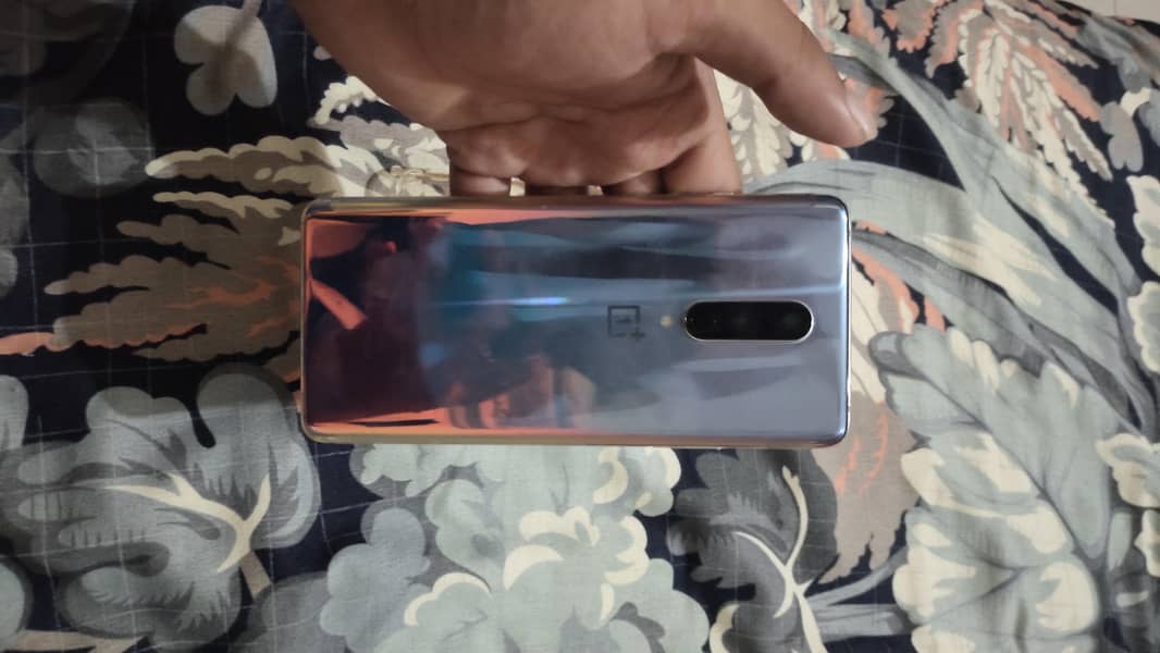 One Plus 8 5