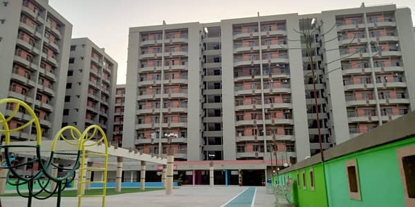 8 Rooms Luxury Penthouse Available For Sale