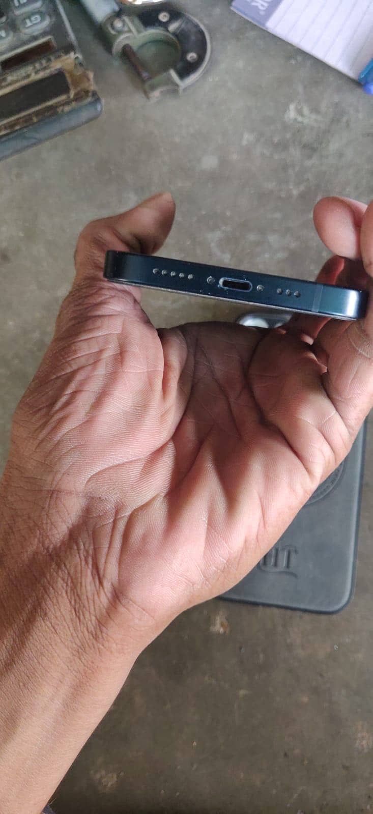Apple iPhone 13 3