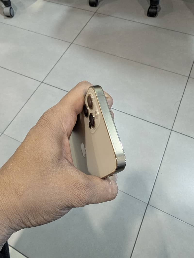iPhone 12 Pro 1