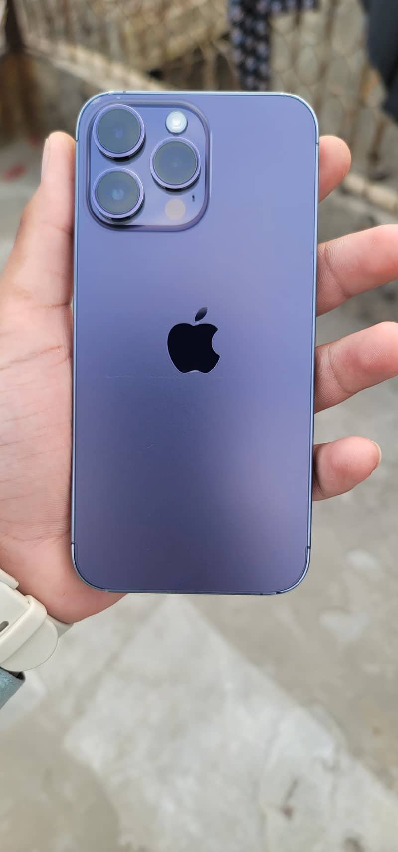 Apple iPhone 14 Pro Max 0