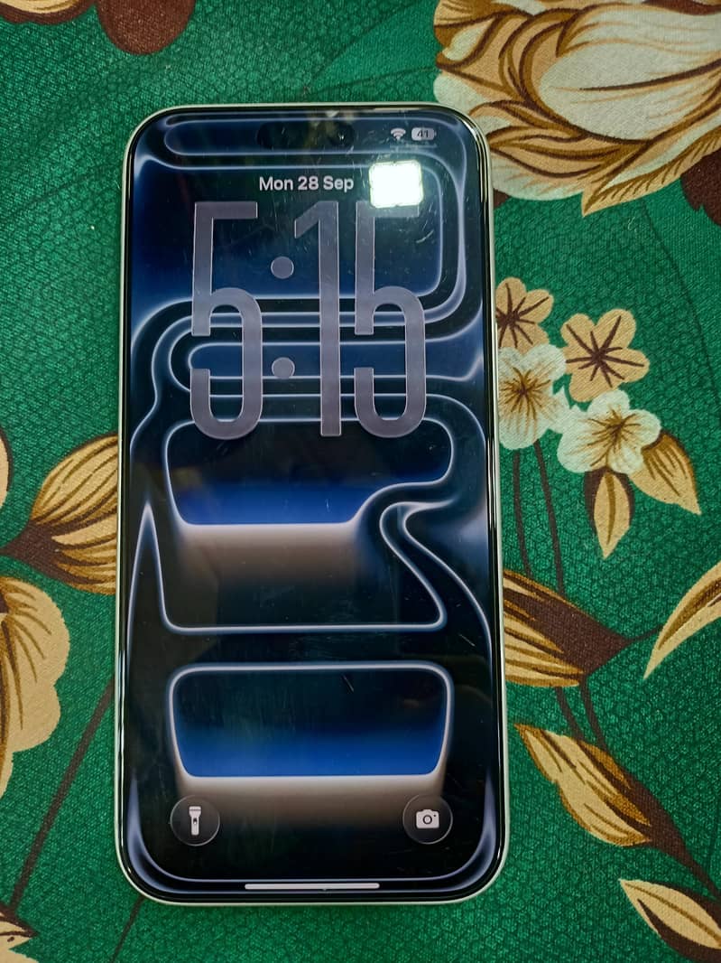 Apple iPhone 17 Pro Max 1