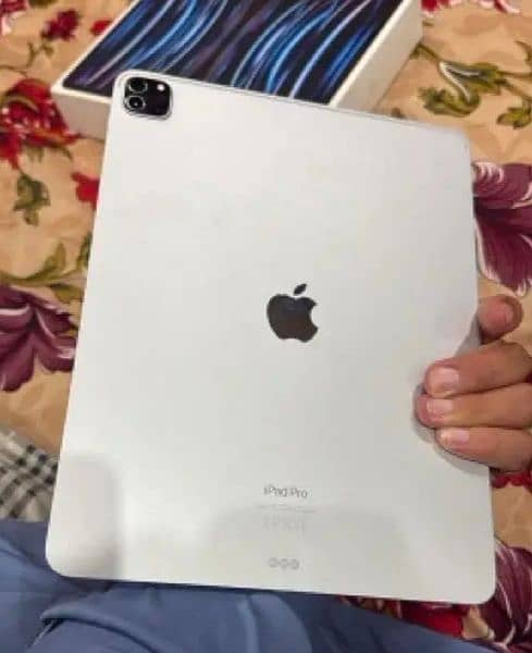Apple iPad pro M2 0
