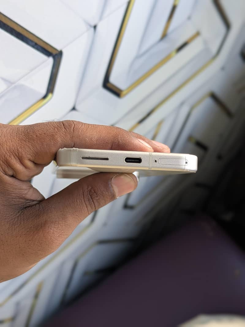 Google Pixel 9 3