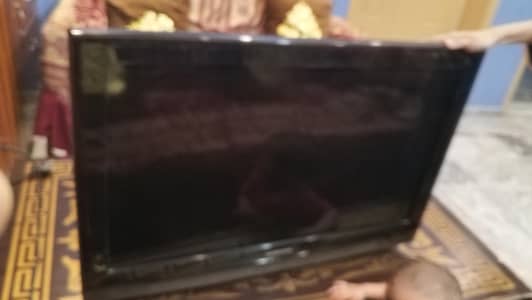 Samsung LCD with remote and wall stand