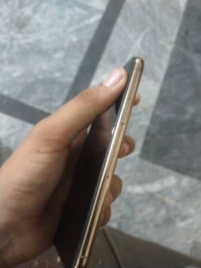 Apple iPhone 11 Pro