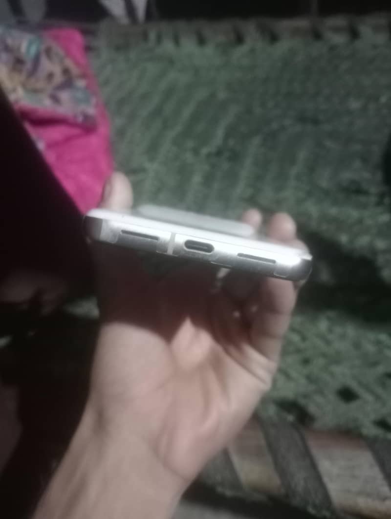 Google Pixel 8a 2