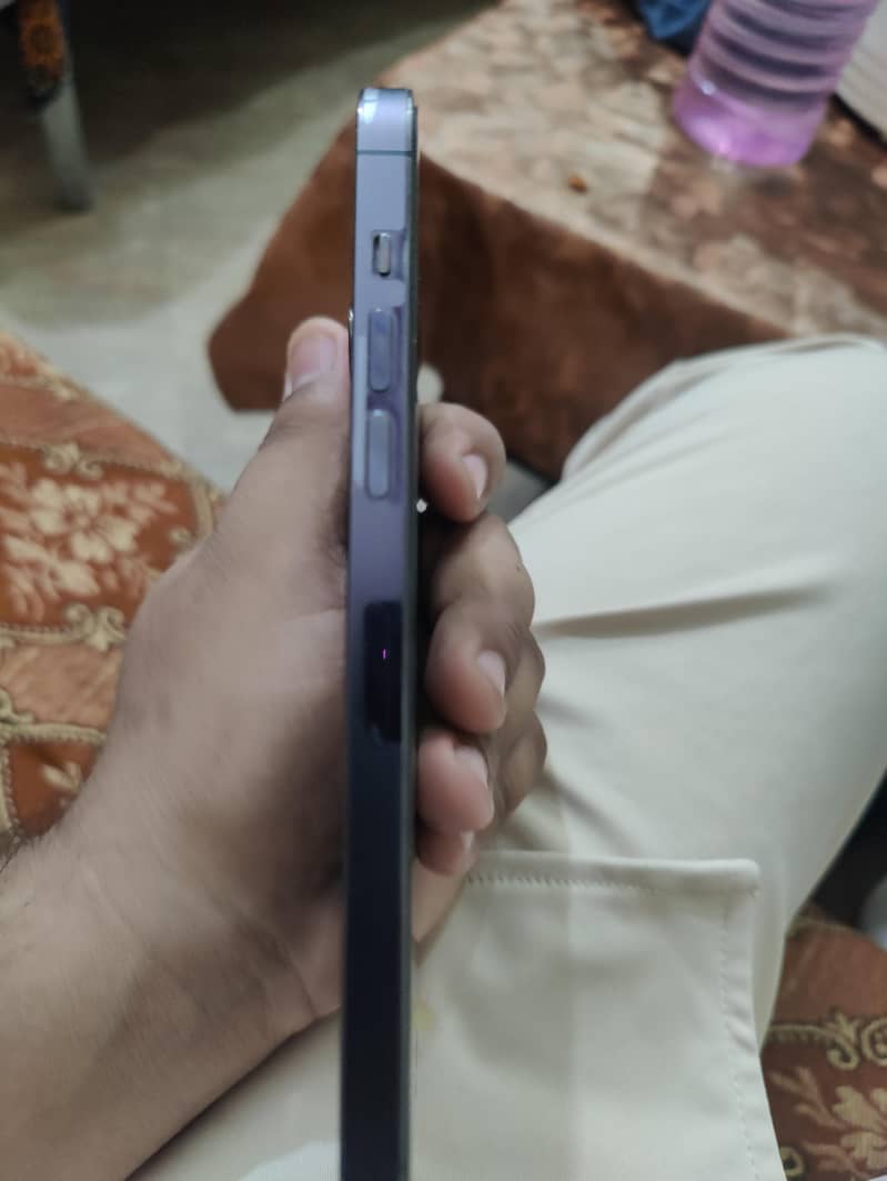 Apple iPhone 14 Pro Max 5