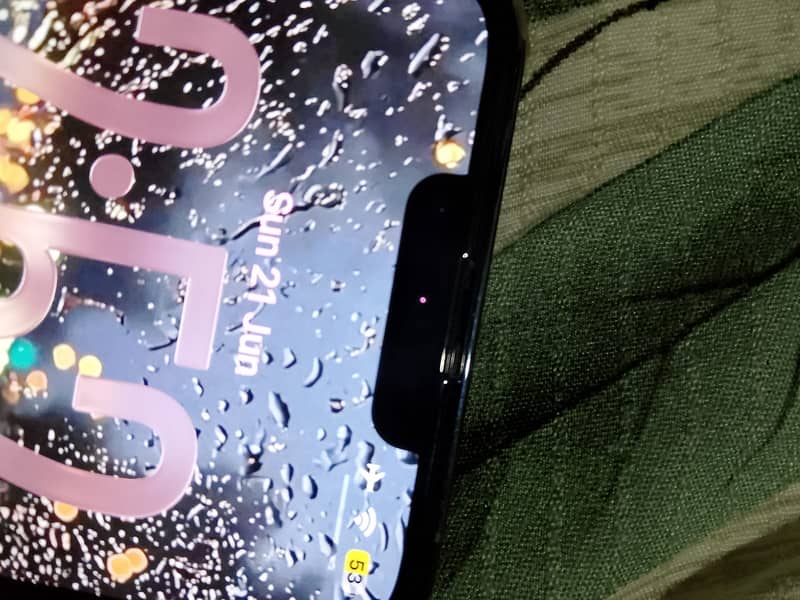 Apple iPhone 13 Pro 3