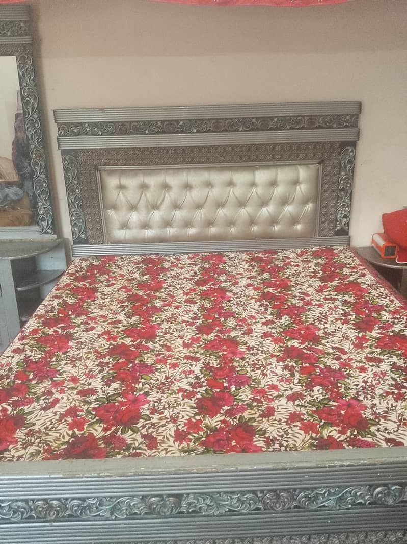Bed room set 1
