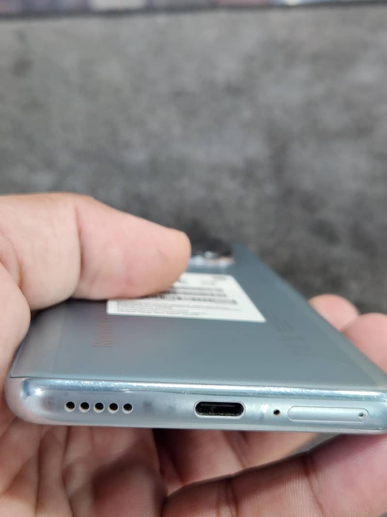 Xiaomi Redmi Note 14 Pro Plus 3