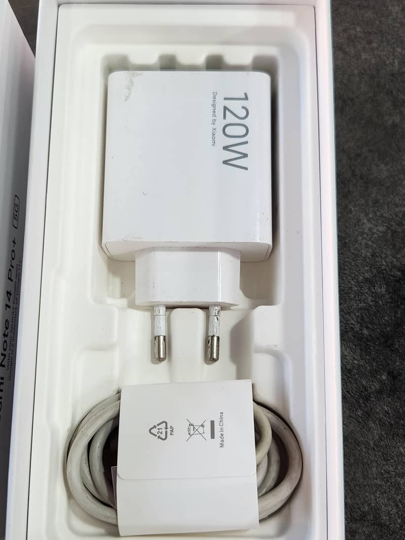 Xiaomi Redmi Note 14 Pro Plus 7