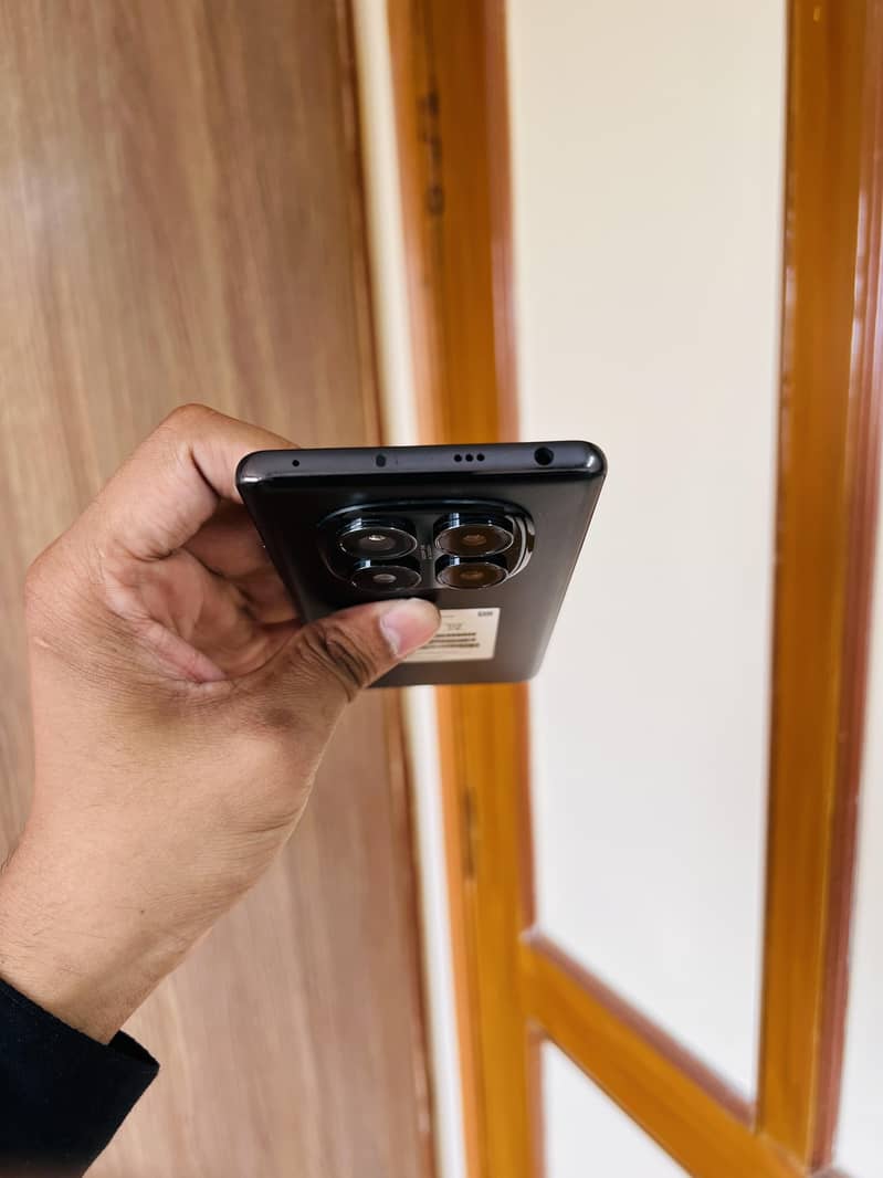 Xiaomi Redmi Note 14 Pro 2