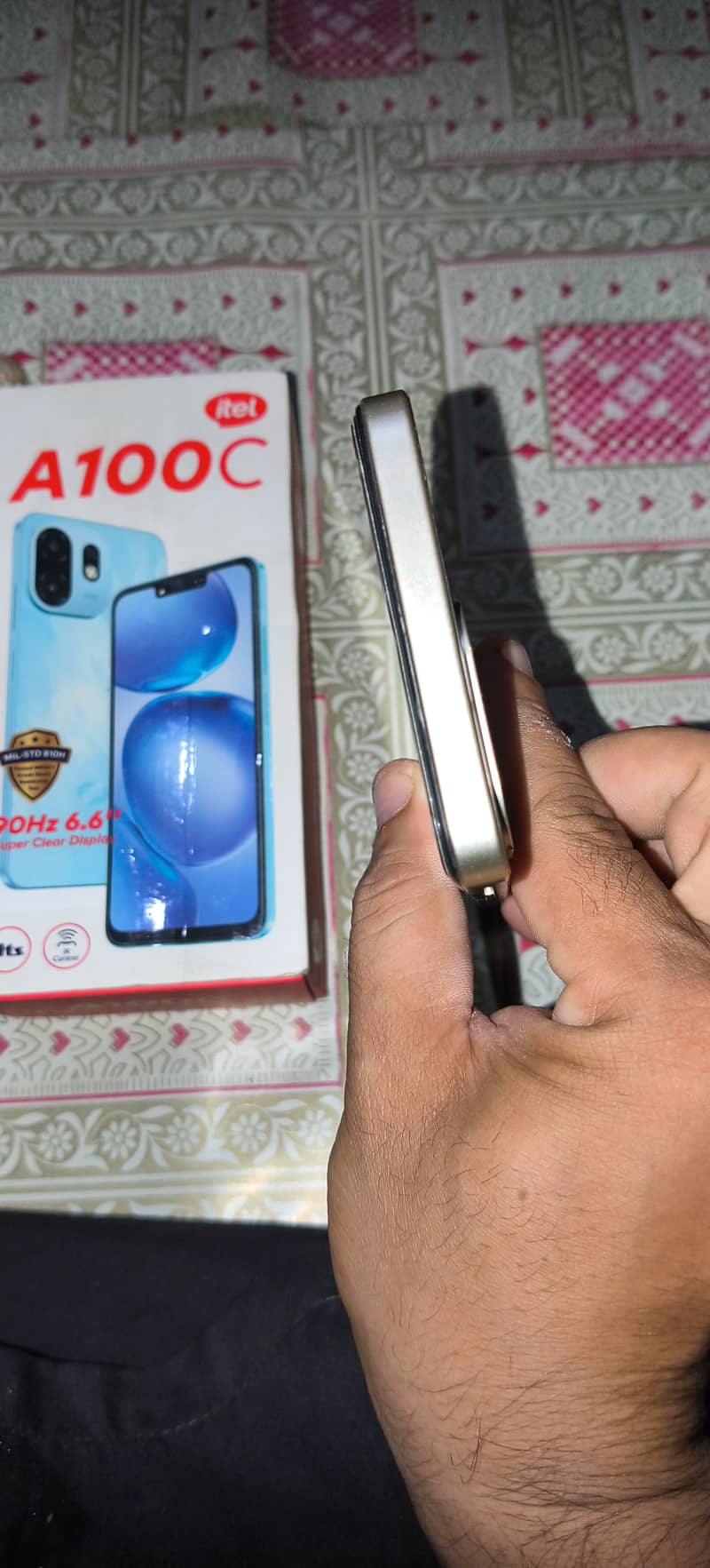Itel A100C 4+4/64 1