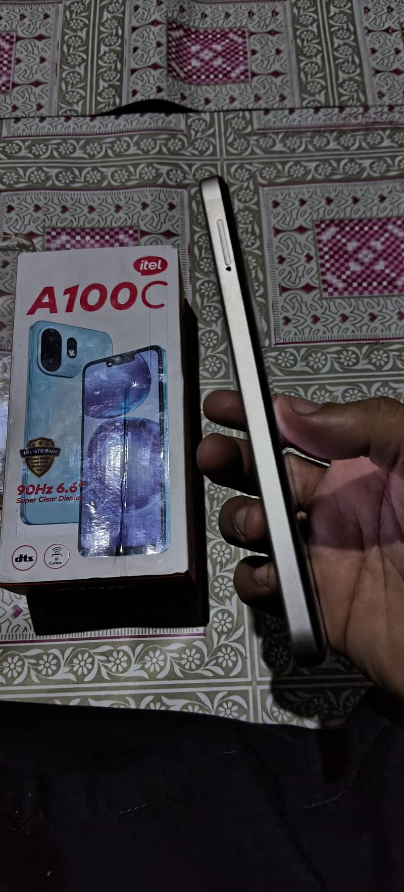 Itel A100C 4+4/64 3